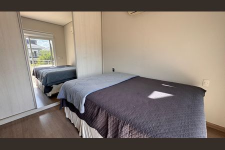 Casa à venda com 317m², 3 quartos e 4 vagas Casa à venda com 317m², 3 quartos e 4 vagasSuíte 1