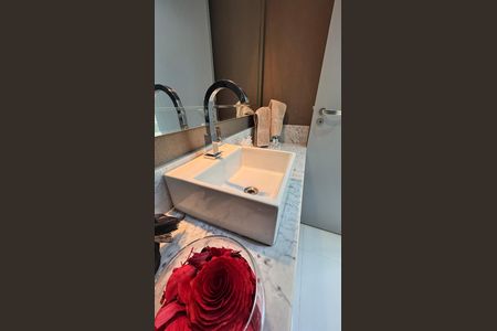 Casa à venda com 317m², 3 quartos e 4 vagas Casa à venda com 317m², 3 quartos e 4 vagasLavabo