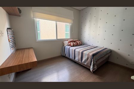 Casa à venda com 317m², 3 quartos e 4 vagas Casa à venda com 317m², 3 quartos e 4 vagasSuíte 2