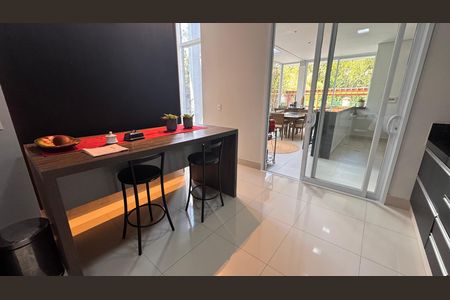 Casa à venda com 317m², 3 quartos e 4 vagas Casa à venda com 317m², 3 quartos e 4 vagasCozinha