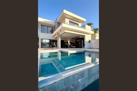 Casa de condomínio à venda com 329m², 3 quartos e 4 vagasFoto 08