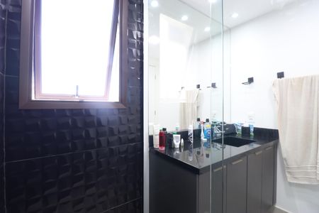 Apartamento à venda com 133m², 3 quartos e 2 vagasBanheiro da Suíte 3