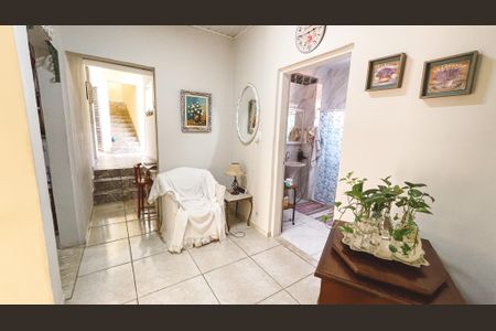 Casa à venda com 360m², 3 quartos e 2 vagasHall