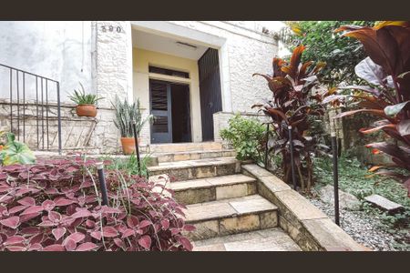 Casa à venda com 360m², 3 quartos e 2 vagasJardim