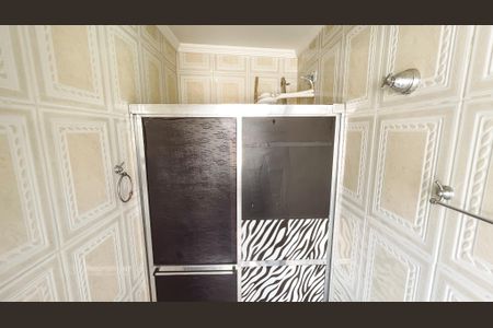 Casa à venda com 360m², 3 quartos e 2 vagasBanheiro 2