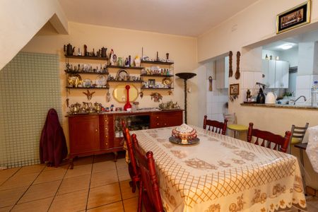 Casa para alugar com 210m², 3 quartos e 2 vagasCopa