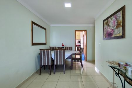 Apartamento para alugar com 92m², 2 quartos e 1 vagaSala