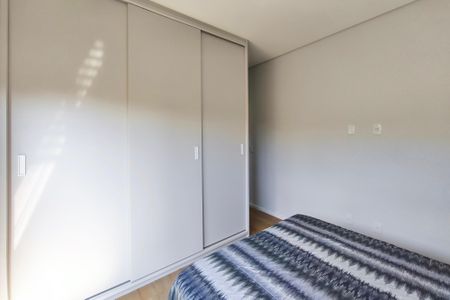 Casa de condomínio à venda com 201m², 4 quartos e 4 vagas Casa de condomínio à venda com 201m², 4 quartos e 4 vagasSuíte 1