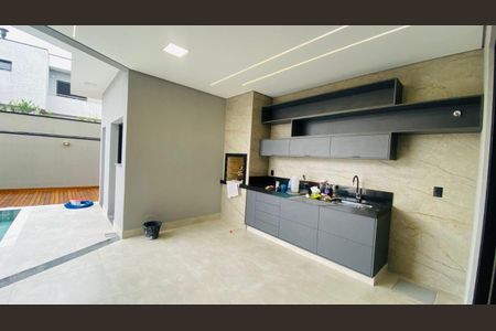 Casa de condomínio à venda com 210m², 3 quartos e 4 vagasFoto 10