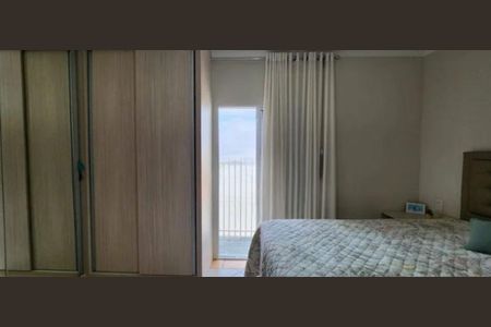 Casa à venda com 197m², 4 quartos e 2 vagas Casa à venda com 197m², 4 quartos e 2 vagasFoto 01