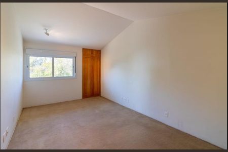 Casa de condomínio à venda com 732m², 4 quartos e 6 vagasFoto 40