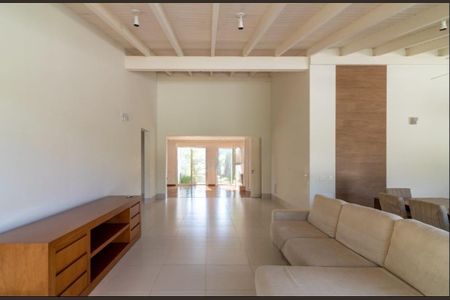 Casa de condomínio à venda com 732m², 4 quartos e 6 vagasFoto 17