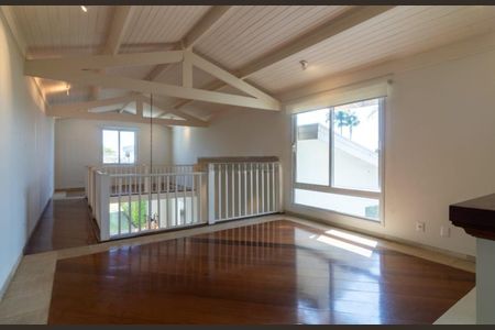 Casa de condomínio à venda com 732m², 4 quartos e 6 vagasFoto 35