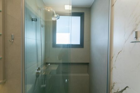 Apartamento à venda com 93m², 2 quartos e 2 vagasBanheiro Suite