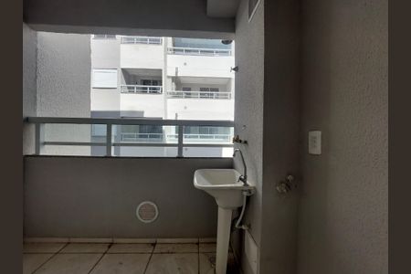 Apartamento à venda com 40m², 2 quartos e 1 vagaÁrea de Serviço