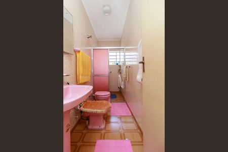 Casa à venda com 144m², 3 quartos e 1 vaga Casa à venda com 144m², 3 quartos e 1 vagaBanheiro