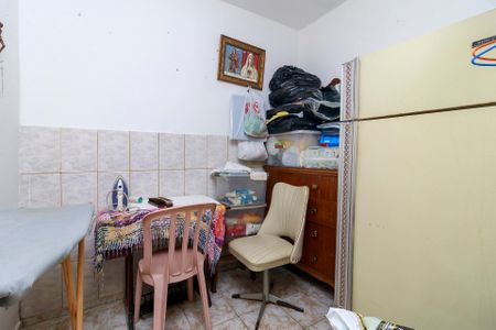 Casa à venda com 144m², 3 quartos e 1 vaga Casa à venda com 144m², 3 quartos e 1 vagaEdícula