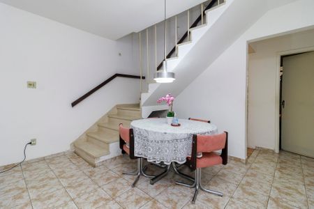 Casa à venda com 144m², 3 quartos e 1 vaga Casa à venda com 144m², 3 quartos e 1 vagaSala