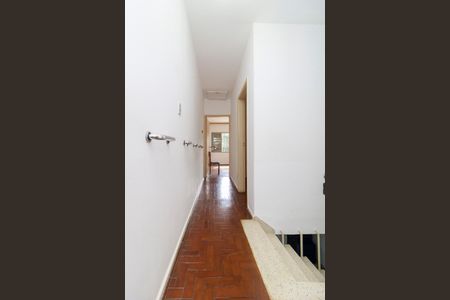 Casa à venda com 144m², 3 quartos e 1 vaga Casa à venda com 144m², 3 quartos e 1 vagaCorredor