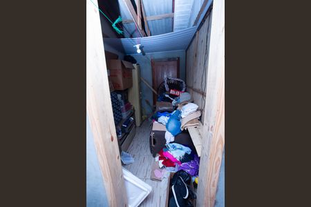 Casa à venda com 70m², 3 quartos e 3 vagasQuarto de Serviço