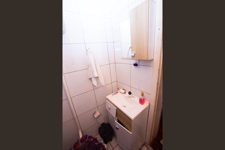 Casa à venda com 70m², 3 quartos e 3 vagasBanheiro