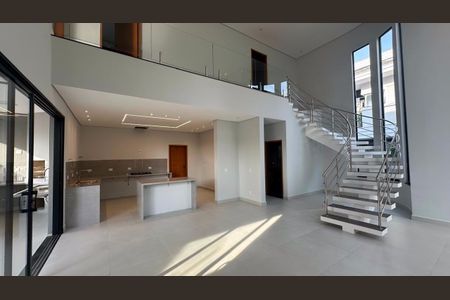 Casa de condomínio à venda com 281m², 3 quartos e 4 vagas Casa de condomínio à venda com 281m², 3 quartos e 4 vagasFoto 03