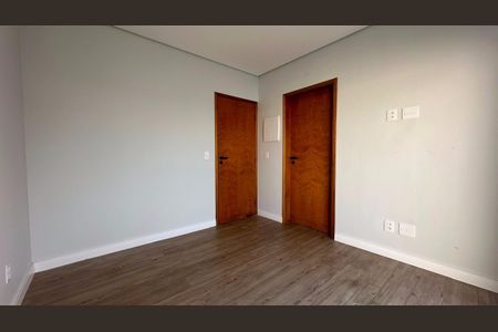 Casa de condomínio à venda com 281m², 3 quartos e 4 vagas Casa de condomínio à venda com 281m², 3 quartos e 4 vagasFoto 24