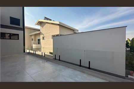 Casa de condomínio à venda com 281m², 3 quartos e 4 vagas Casa de condomínio à venda com 281m², 3 quartos e 4 vagasFoto 25