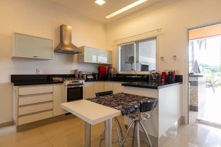 Casa de condomínio à venda com 267m², 3 quartos e 4 vagasFoto 11