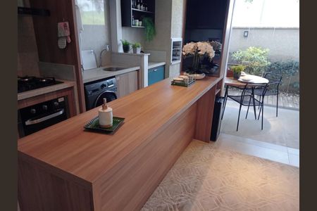 Apartamento à venda com 66m², 2 quartos e 2 vagasFoto 04