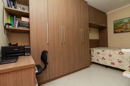Apartamento à venda com 38m², 1 quarto e 1 vagaQuarto