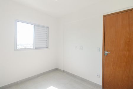 Apartamento para alugar com 45m², 2 quartos e sem vaga Apartamento para alugar com 45m², 2 quartos e sem vagaQuarto 2