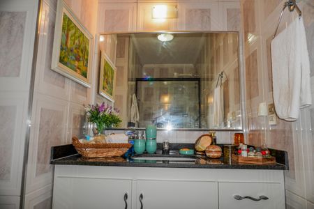 Apartamento à venda com 117m², 2 quartos e 1 vagaBanheiro Social