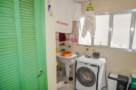 Apartamento à venda com 117m², 2 quartos e 1 vagaLavanderia