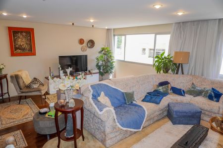 Apartamento à venda com 117m², 2 quartos e 1 vagaSala