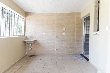 Casa para alugar com 70m², 2 quartos e 1 vaga Casa para alugar com 70m², 2 quartos e 1 vagaÁrea de Serviço