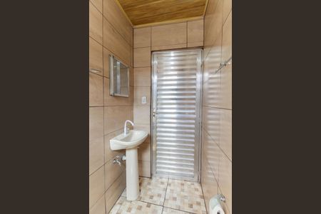 Casa para alugar com 70m², 2 quartos e 1 vaga Casa para alugar com 70m², 2 quartos e 1 vagaBanheiro