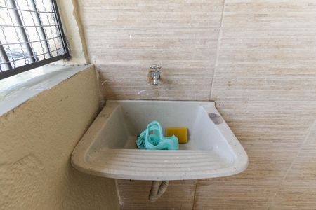 Casa para alugar com 70m², 2 quartos e 1 vaga Casa para alugar com 70m², 2 quartos e 1 vagaÁrea de Serviço