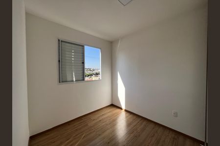Apartamento à venda com 73m², 2 quartos e 1 vagaQuarto 2