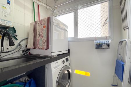 Apartamento à venda com 68m², 3 quartos e 1 vaga Apartamento à venda com 68m², 3 quartos e 1 vagaÁrea de Serviço