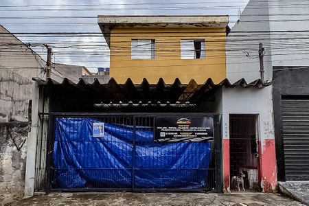 Casa à venda com 280m², 1 quarto e 2 vagasFachada