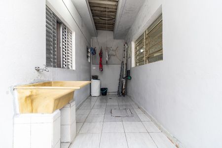 Casa à venda com 280m², 1 quarto e 2 vagasLavanderia