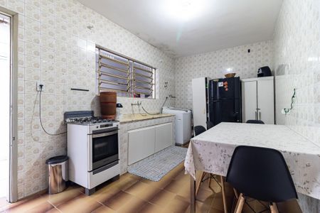 Casa à venda com 280m², 1 quarto e 2 vagasCozinha