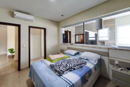 Casa de condomínio à venda com 250m², 3 quartos e 4 vagasSuíte 3