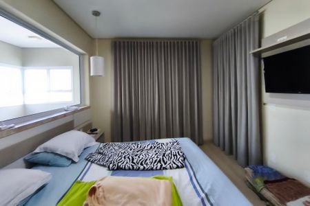 Casa de condomínio à venda com 250m², 3 quartos e 4 vagasSuíte 3