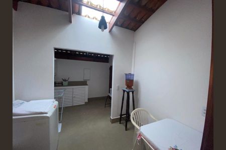 Casa de condomínio à venda com 180m², 4 quartos e 2 vagas Casa de condomínio à venda com 180m², 4 quartos e 2 vagasFoto 16