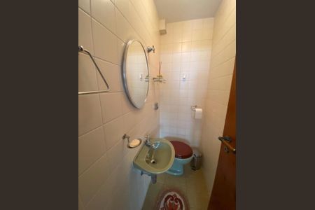 Casa de condomínio à venda com 180m², 4 quartos e 2 vagas Casa de condomínio à venda com 180m², 4 quartos e 2 vagasFoto 04