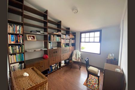 Casa de condomínio à venda com 180m², 4 quartos e 2 vagas Casa de condomínio à venda com 180m², 4 quartos e 2 vagasFoto 21