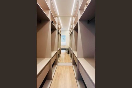 Casa de condomínio à venda com 208m², 3 quartos e 4 vagasFoto 08