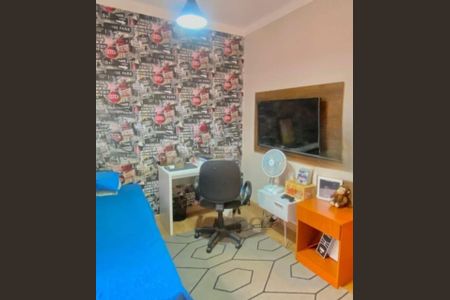 Casa de condomínio à venda com 220m², 3 quartos e 4 vagasFoto 05